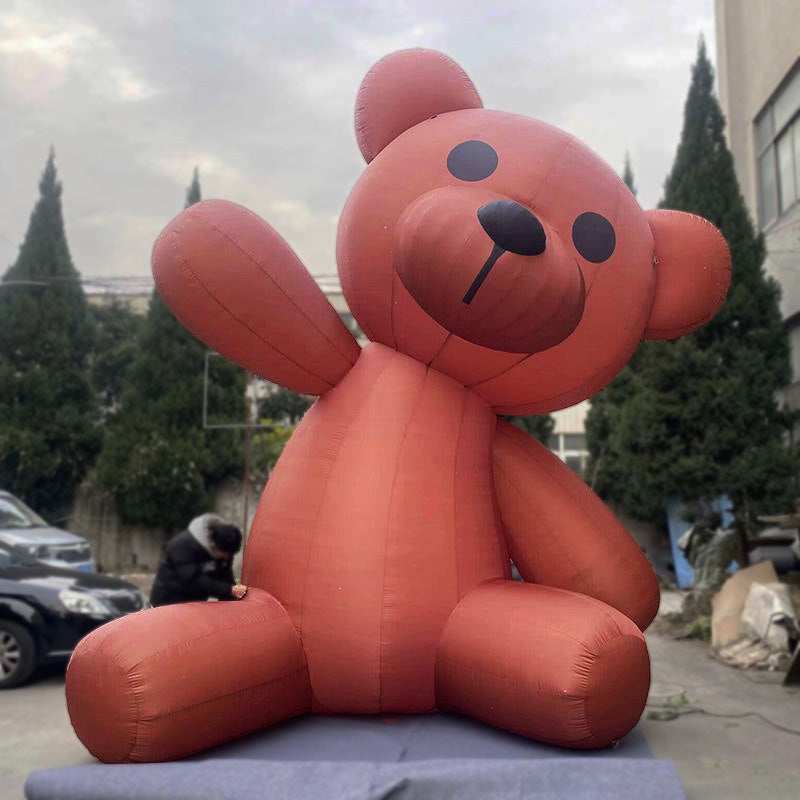 Ourson gonflable géant
