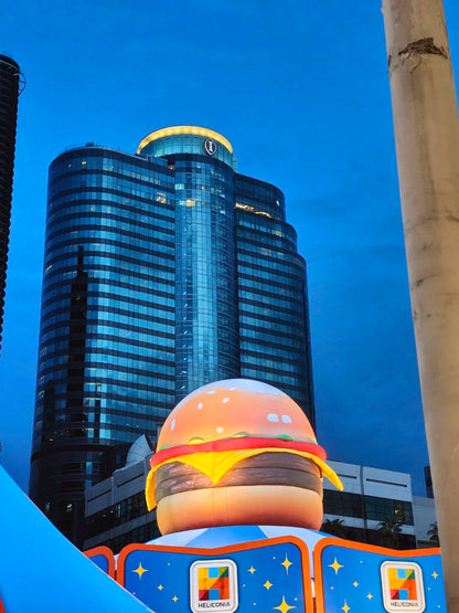 Burger Gonflable Géant Publicitaire