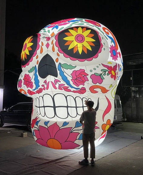 Tête de mort gonflable lumineuse – style mexicain géant